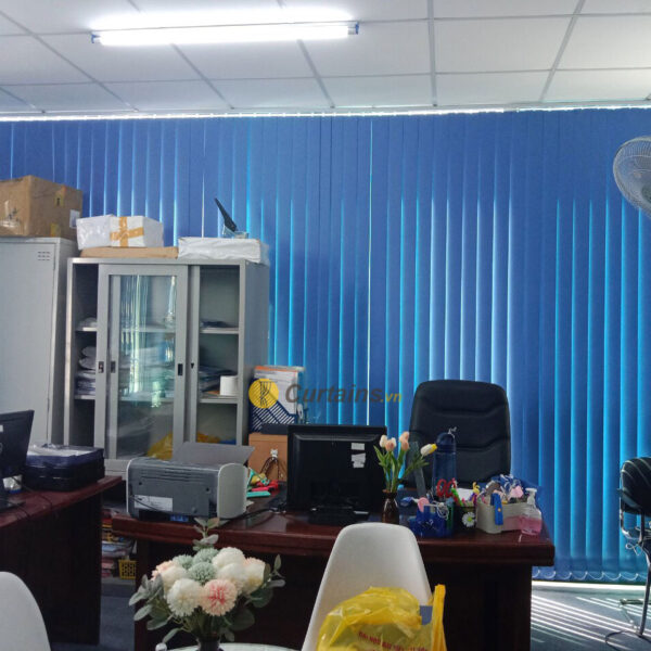 Cung cấp cấp lắp đặt màn sáo lá đứng văn phòng tphcm